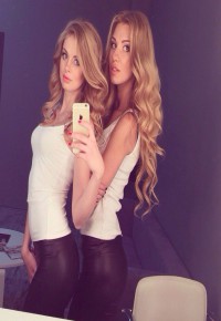 Маша и Даша 22 года м.Киевская