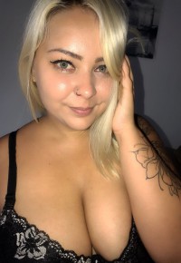 Марина 27 лет м.Молодёжная