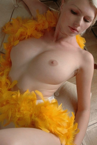 Вика 22 года м.Алтуфьево